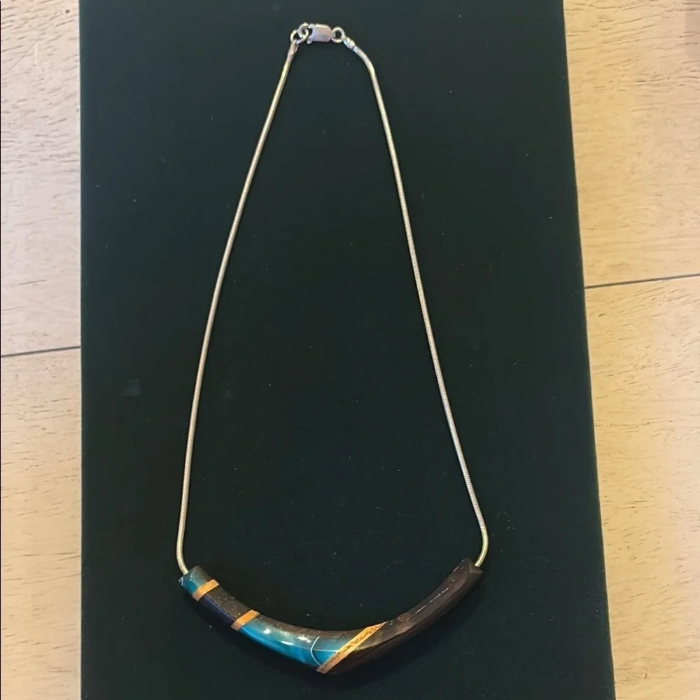 Eclectic Reversible Silver Chain with Wood Carved Design Necklace